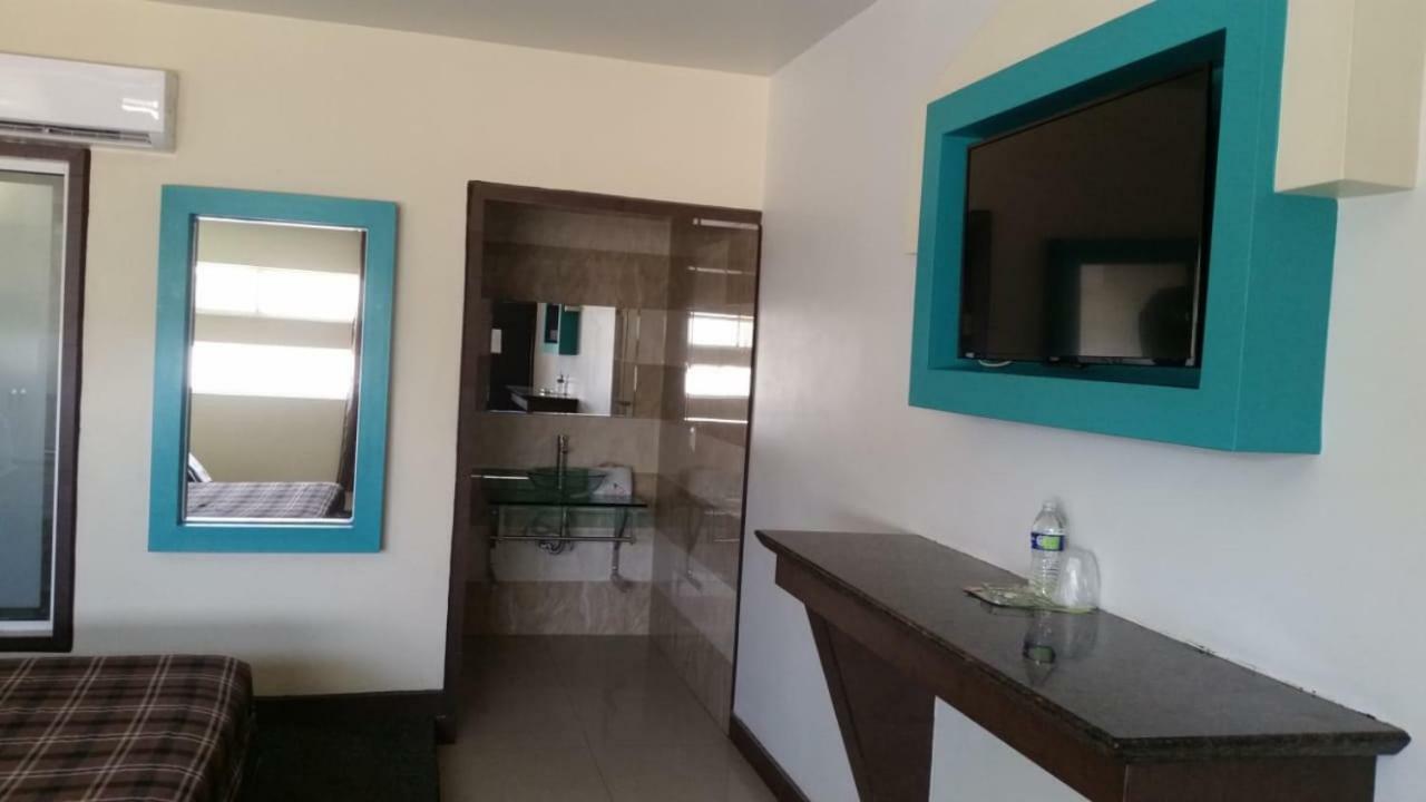 Hotel Azteca Inn Ensenada Esterno foto