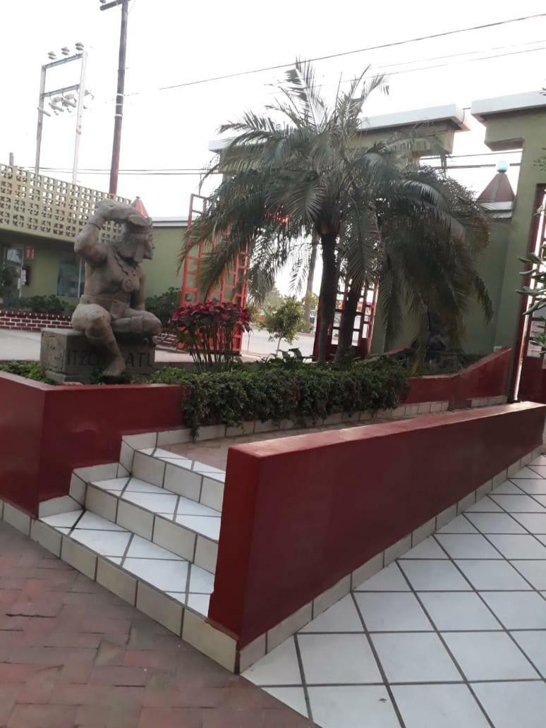 Hotel Azteca Inn Ensenada Esterno foto