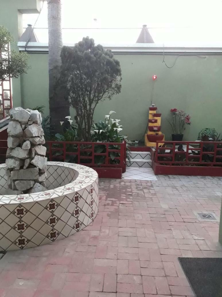 Hotel Azteca Inn Ensenada Esterno foto