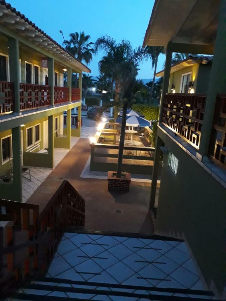 Hotel Azteca Inn Ensenada Esterno foto